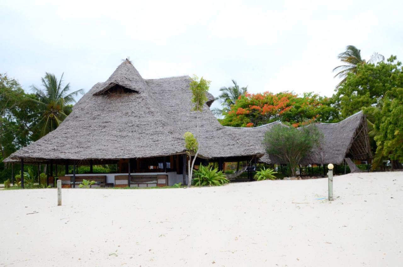 Funky Squids Beach Resort Багамойо Экстерьер фото